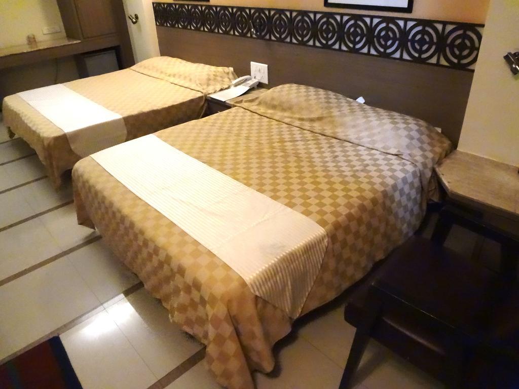 Hotel Samrat Bombaj Exteriér fotografie